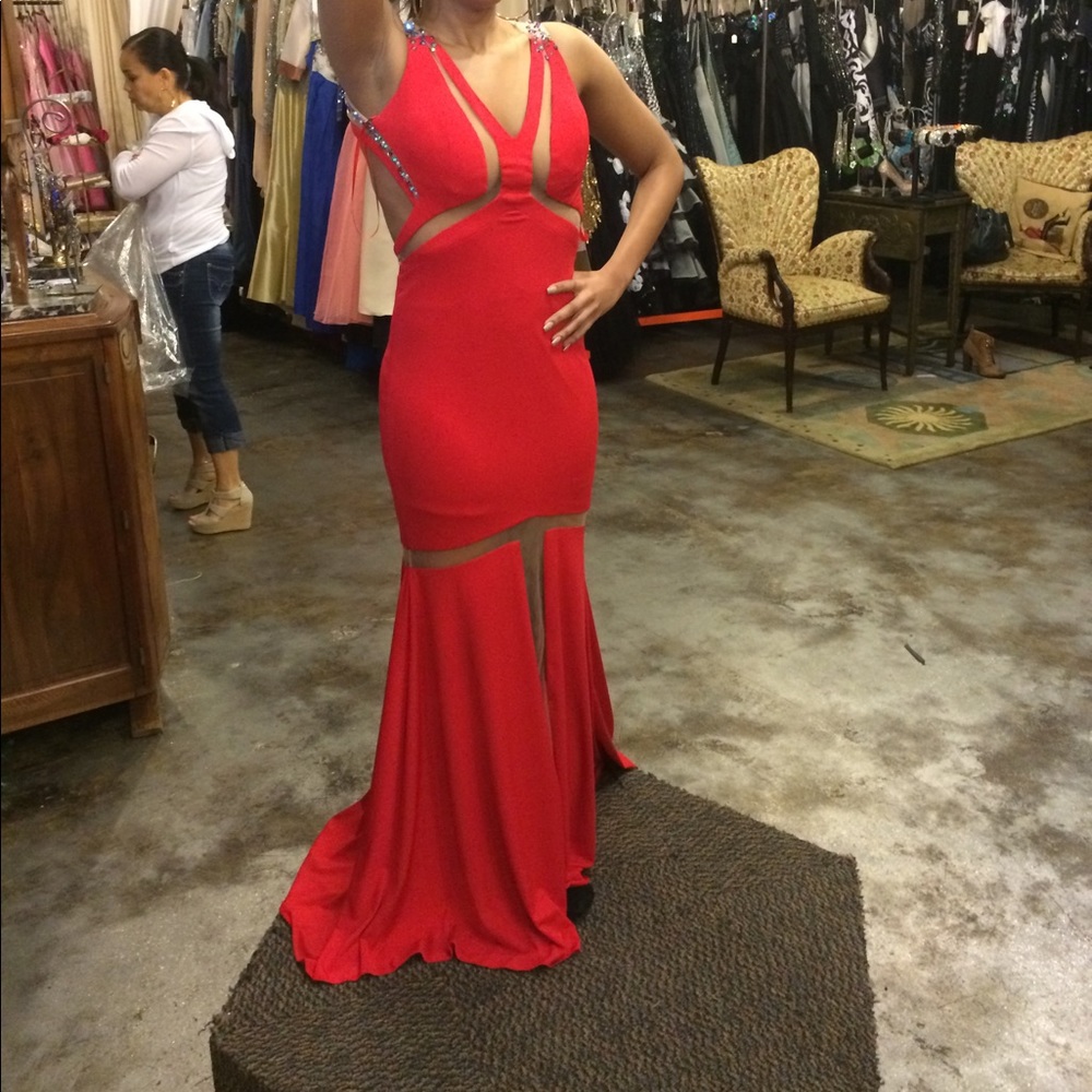 PROM DRESS